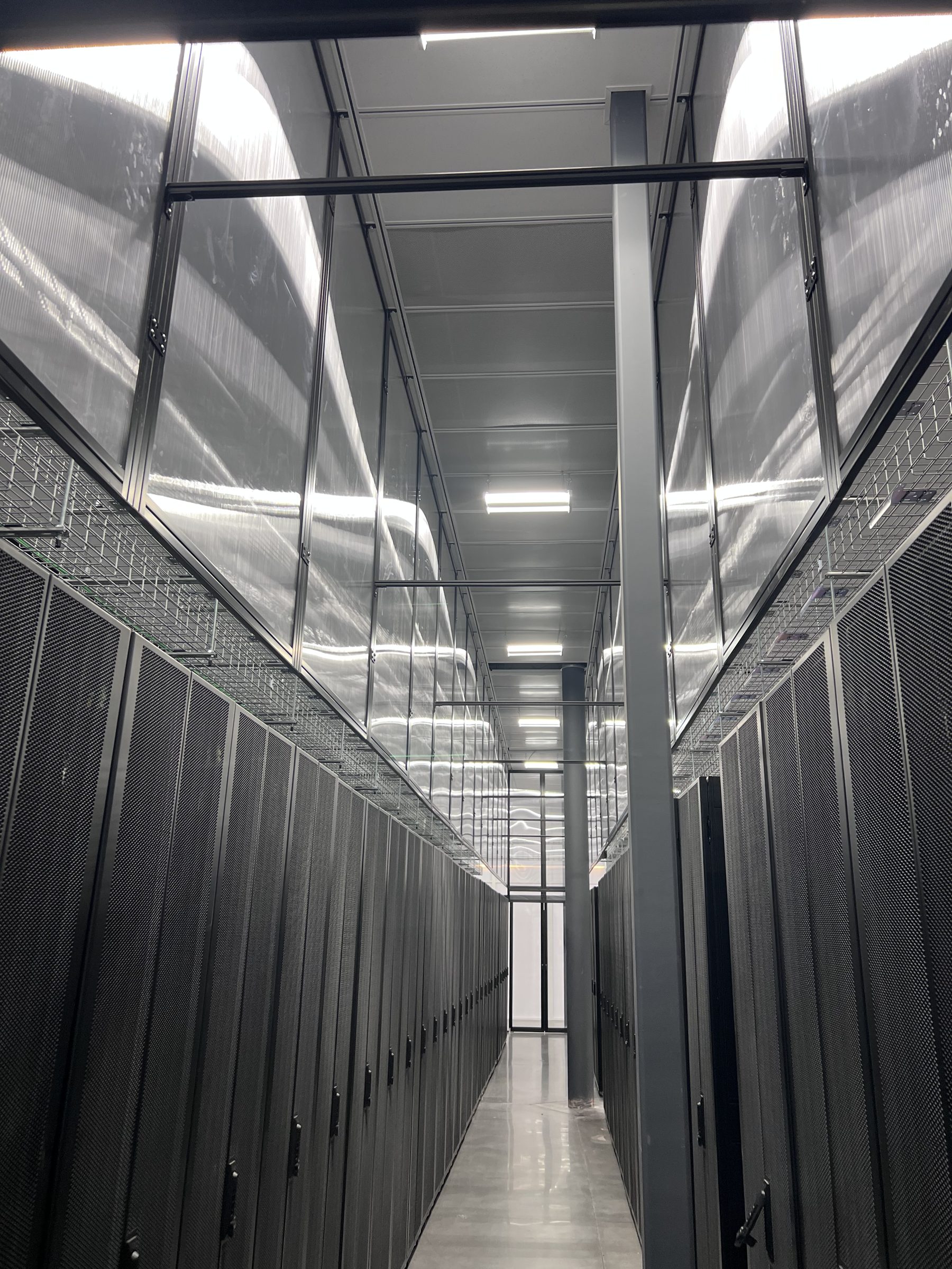 Data hall aisle containment
